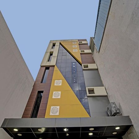 Super Townhouse 1096 Hotel Redfox Nungambakkam Near Apollo & Shankar Nethralaya Hospital เชนไน ภายนอก รูปภาพ
