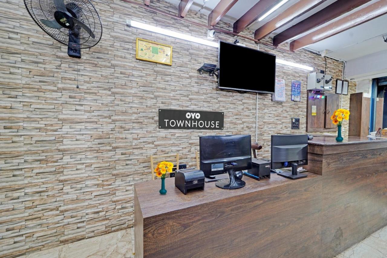 Super Townhouse 1096 Hotel Redfox Nungambakkam Near Apollo & Shankar Nethralaya Hospital เชนไน ภายนอก รูปภาพ