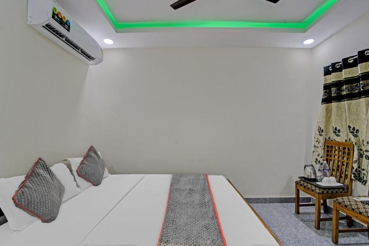 Super Townhouse 1096 Hotel Redfox Nungambakkam Near Apollo & Shankar Nethralaya Hospital เชนไน ภายนอก รูปภาพ