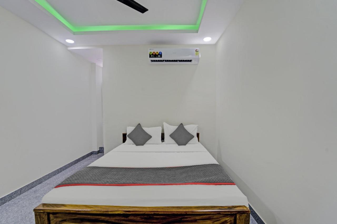 Super Townhouse 1096 Hotel Redfox Nungambakkam Near Apollo & Shankar Nethralaya Hospital เชนไน ภายนอก รูปภาพ