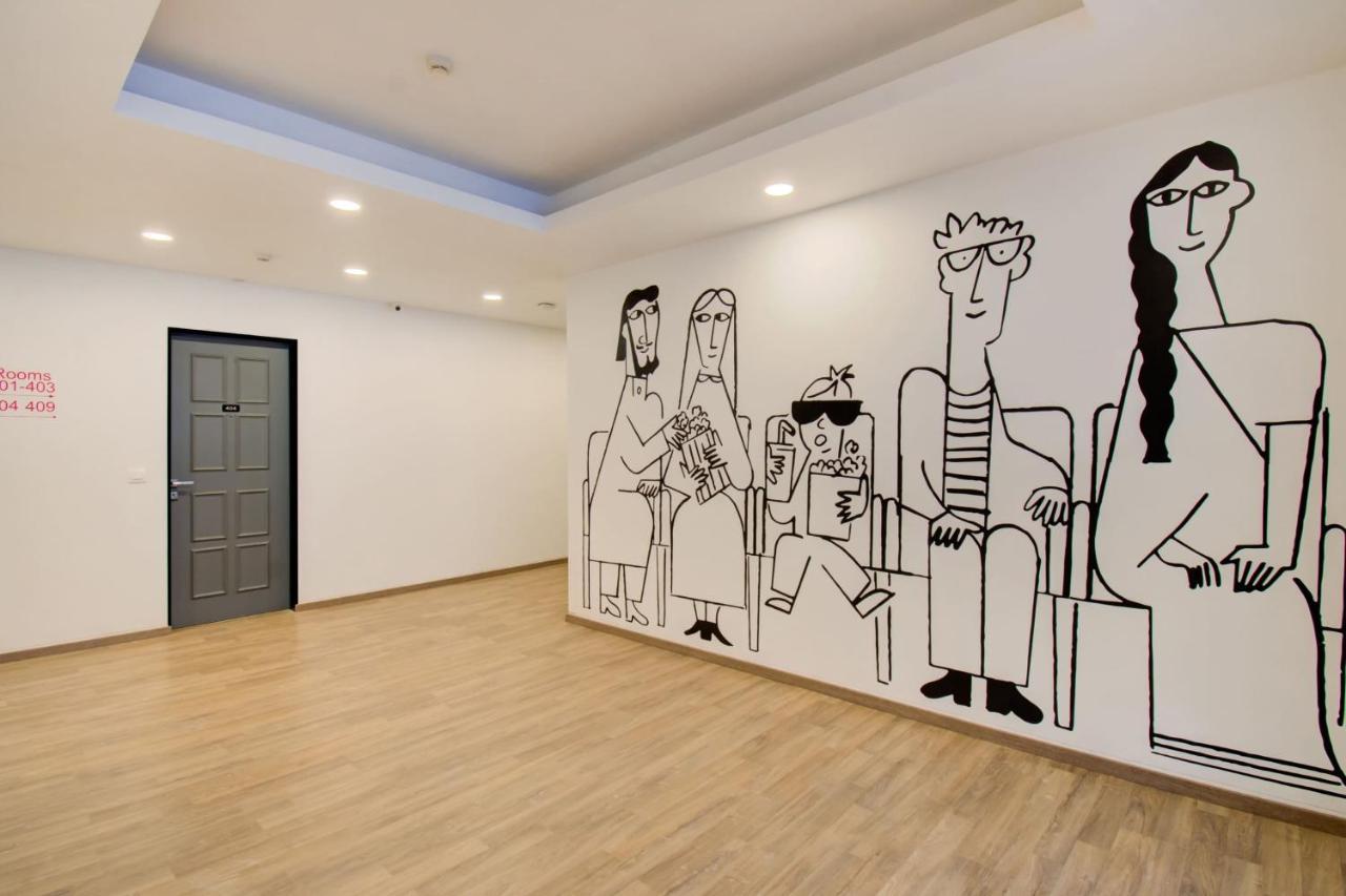 Super Townhouse 1096 Hotel Redfox Nungambakkam Near Apollo & Shankar Nethralaya Hospital เชนไน ภายนอก รูปภาพ