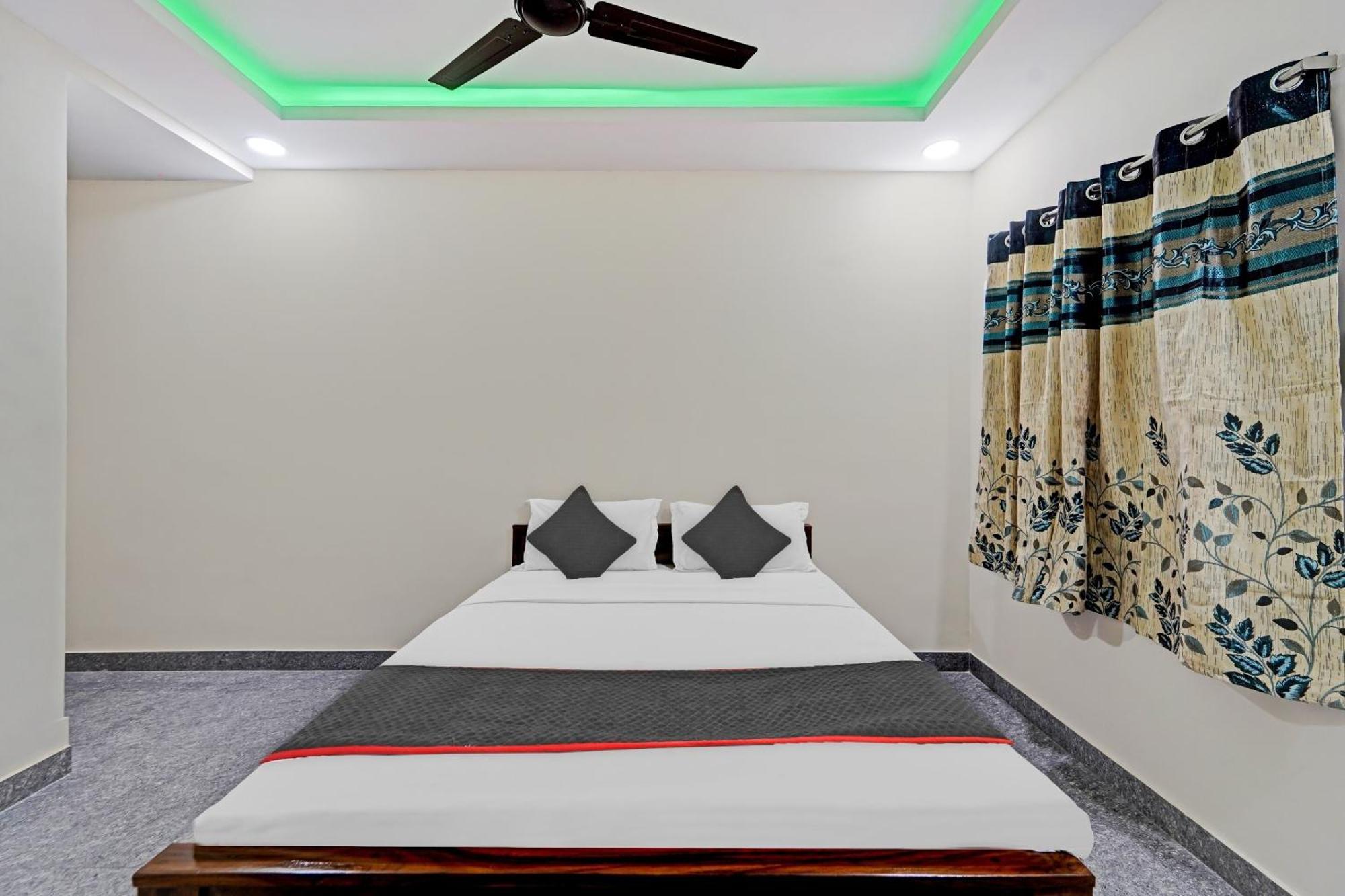 Super Townhouse 1096 Hotel Redfox Nungambakkam Near Apollo & Shankar Nethralaya Hospital เชนไน ภายนอก รูปภาพ